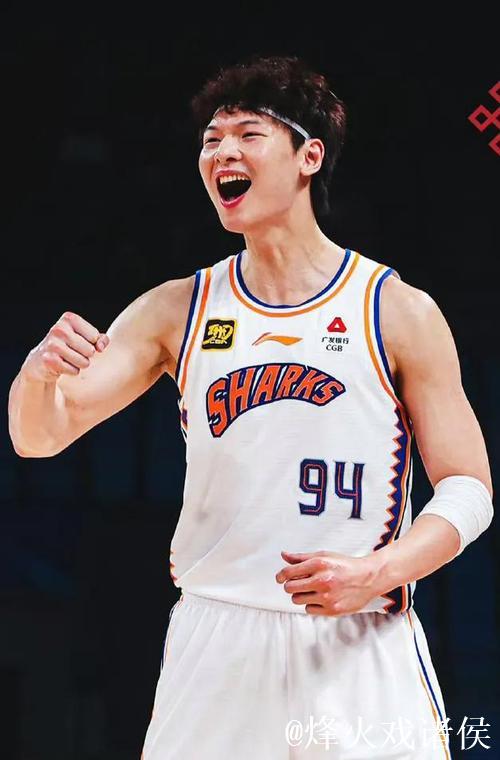 弗格35分辽宁胜广州 王哲林20分上海负天津 弗格35分辽宁胜广州 王哲林20分上海负天津